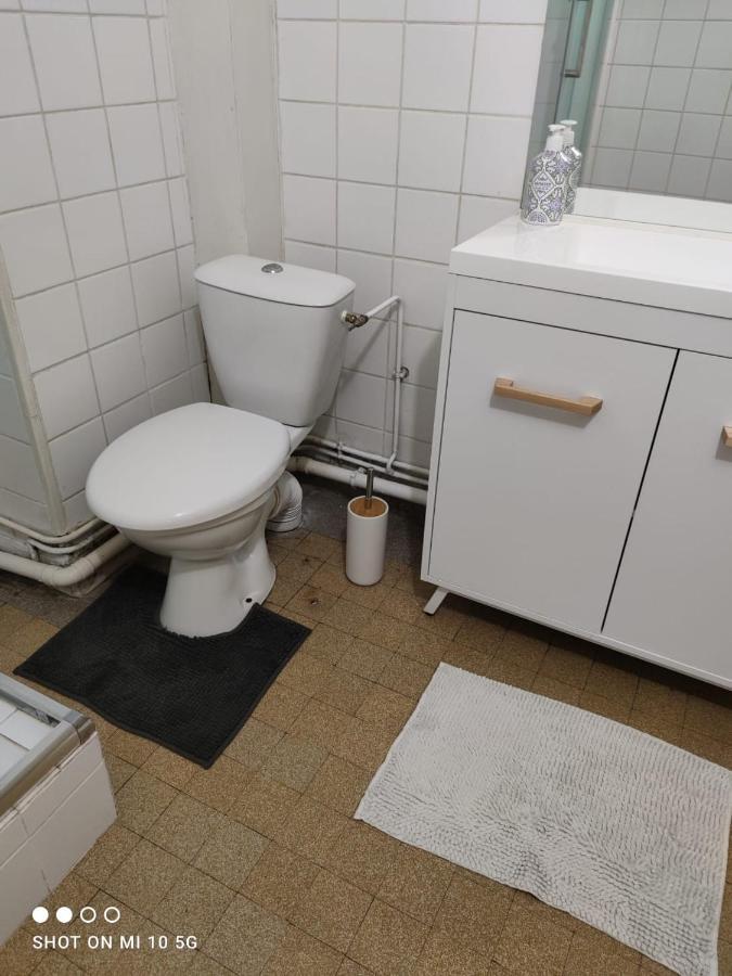 Appartement Tres Bien Place Chateauroux Luaran gambar